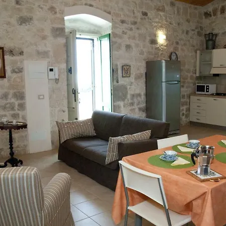 Antica Masseria Adamo *